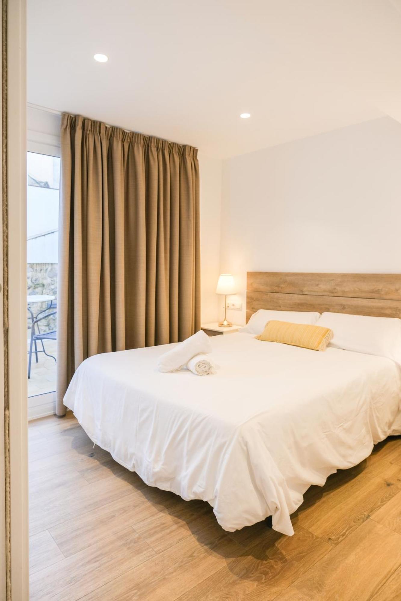 Ganganell Atic Apartamento Con Terraza En Besalú Exterior foto