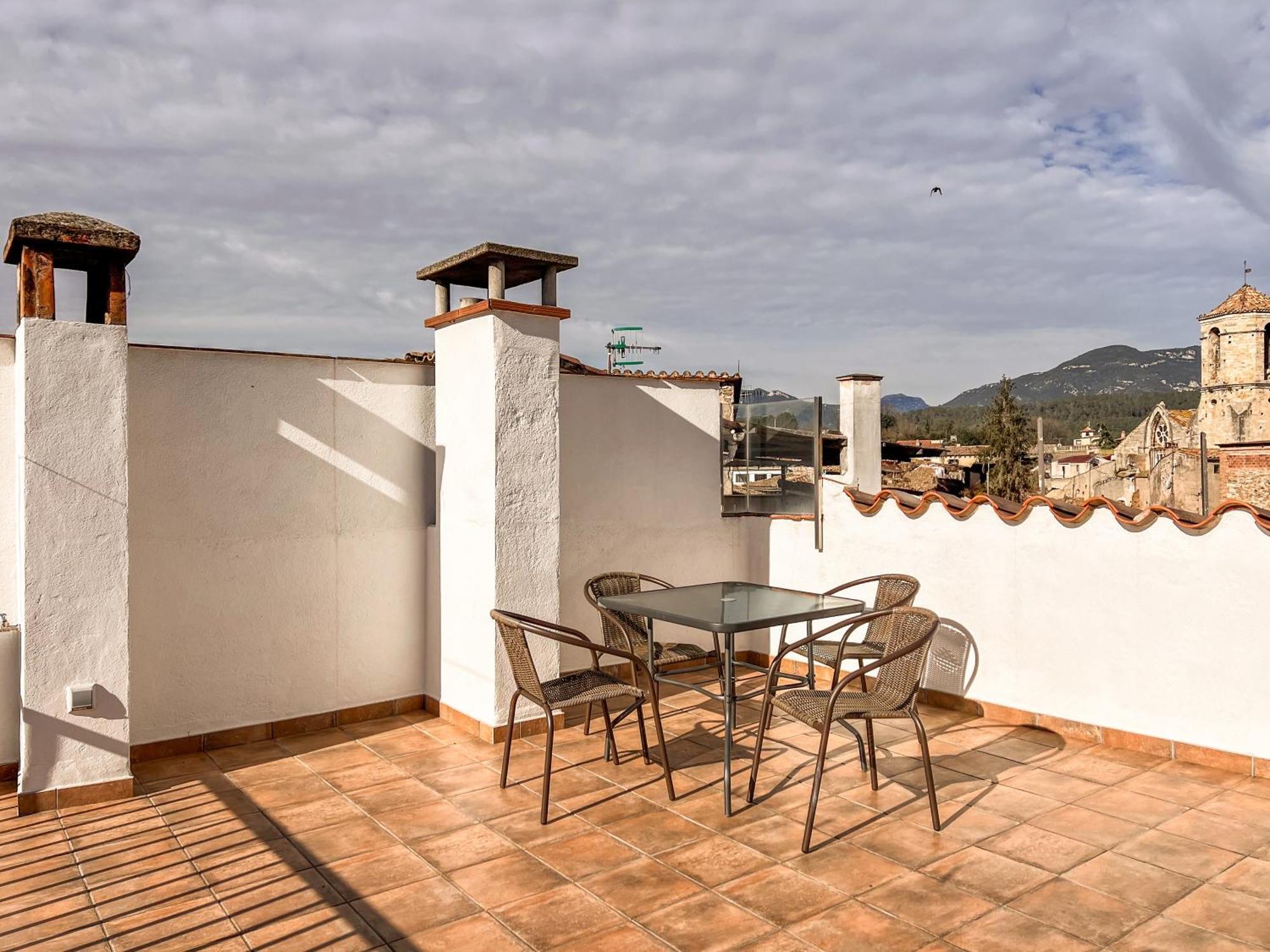 Ganganell Atic Apartamento Con Terraza En Besalú Exterior foto